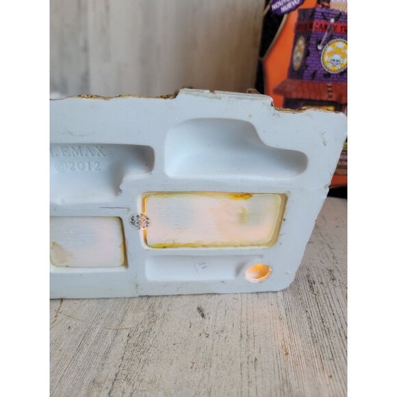 Lemax AS IS trick or treat candy shop Halloween village accessory - Picture 15 of 16